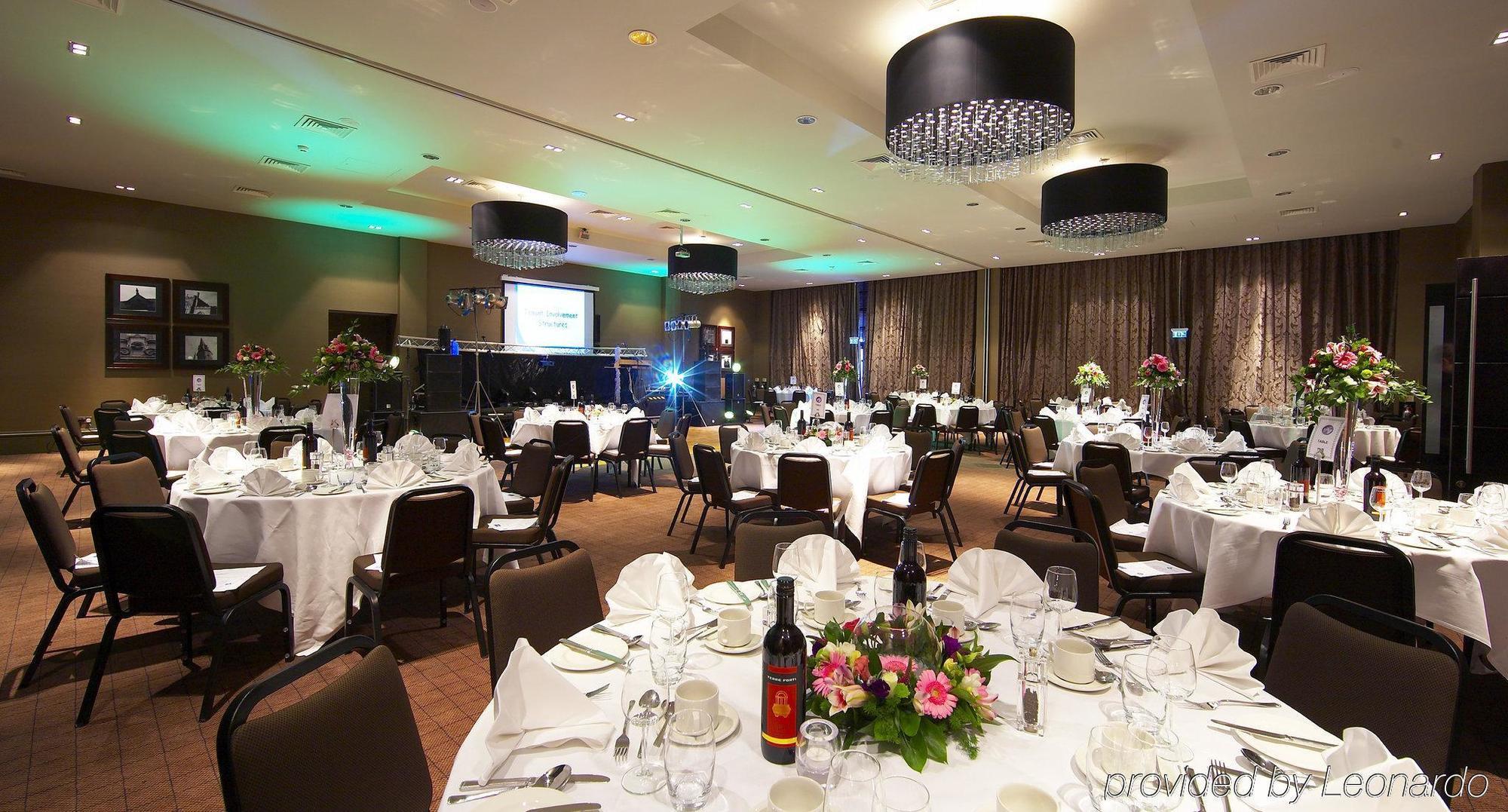 Village Hotel Manchester Ashton Dış mekan fotoğraf